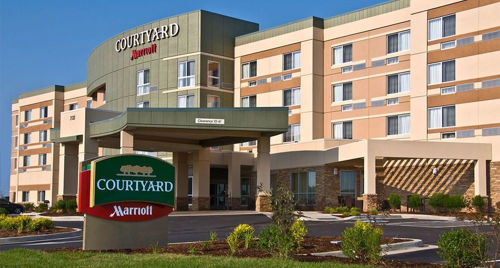 Courtyard Лейк Чарльз Экстерьер фото